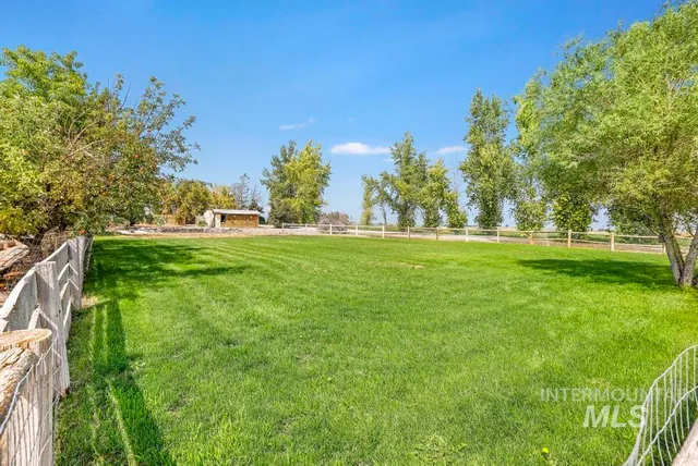 $239,500 | 3505 North 1600 East, Buhl, ID 83316