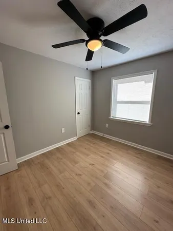 $199,900 | 221 Murphy Street, Pelahatchie, MS 39145