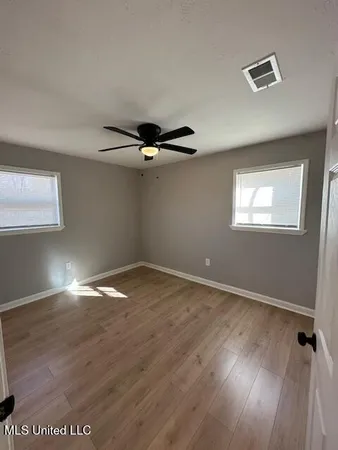 $199,900 | 221 Murphy Street, Pelahatchie, MS 39145