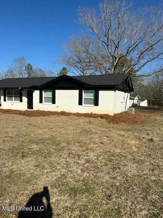 $199,900 | 221 Murphy Street, Pelahatchie, MS 39145