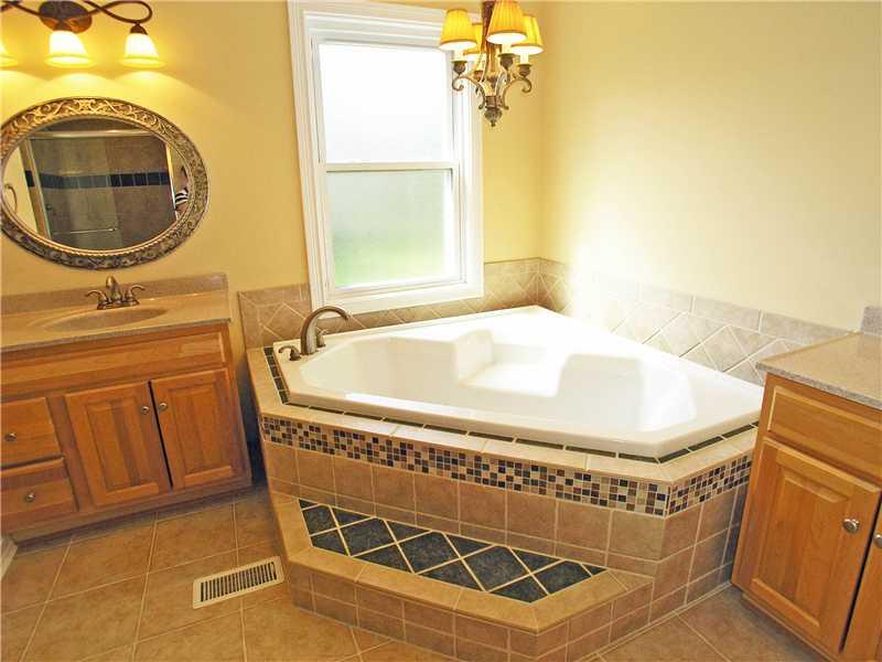 12380 Charing Cross Road Carmel, IN 46033 - Photo 17 of 22 Gallery Image 17