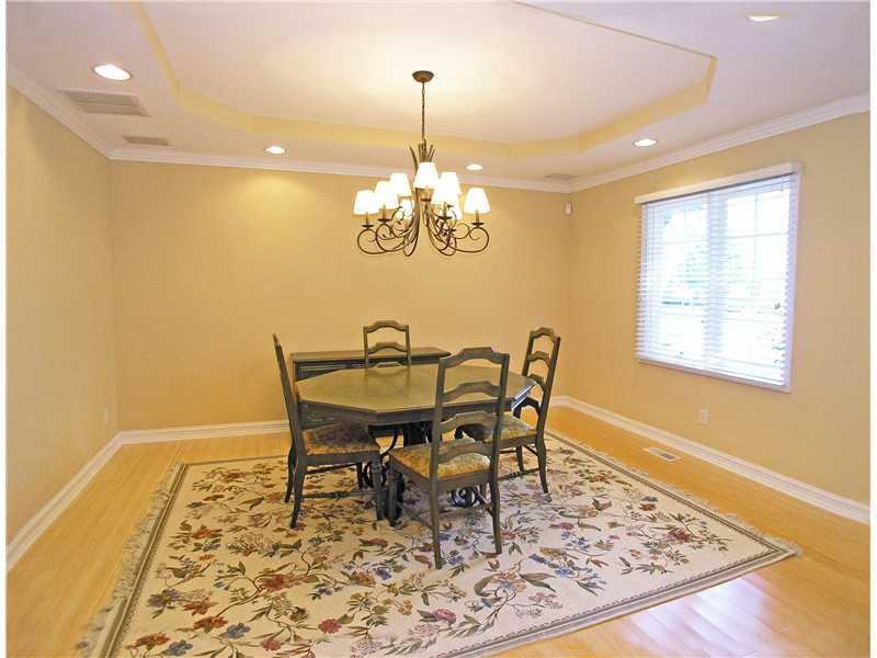 12380 Charing Cross Road Carmel, IN 46033 - Photo 4 of 22 Gallery Image 4
