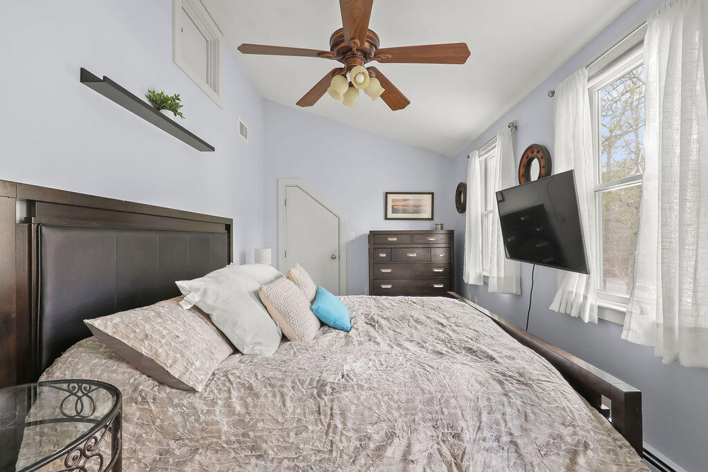 5 Deerfield Road Mashpee, MA 02649 - Photo 17 of 32 IMG_2369