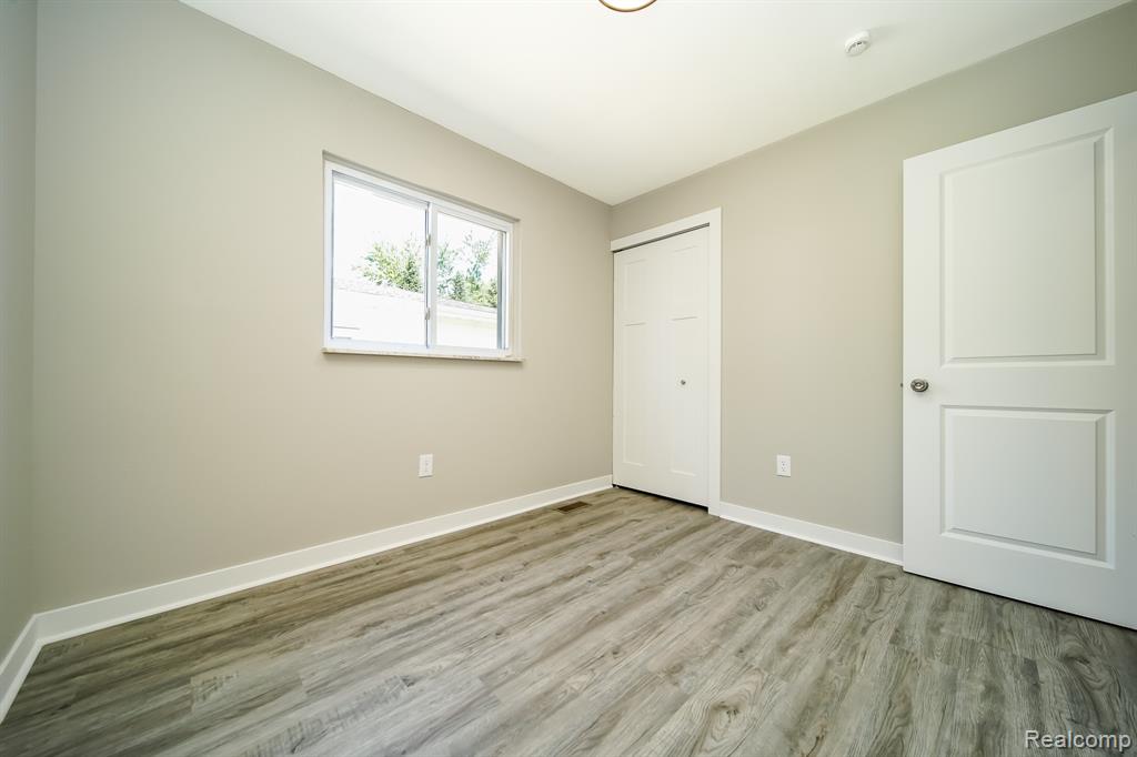 32100 Ruehle Avenue Warren, MI 48093 - Photo 26 of 54