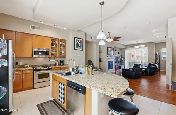 $352,900 | 6745 North 93RD Avenue, Unit 1124, Glendale, AZ 85305