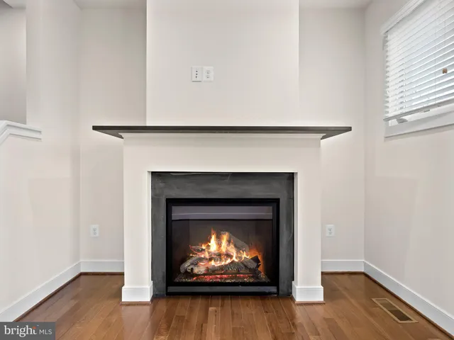 $1,099,000 | 918 Pete Jones Way, Alexandria, VA 22314