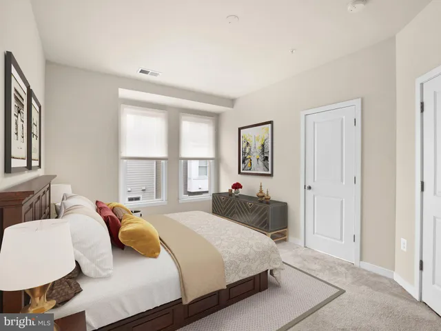 $1,099,000 | 918 Pete Jones Way, Alexandria, VA 22314