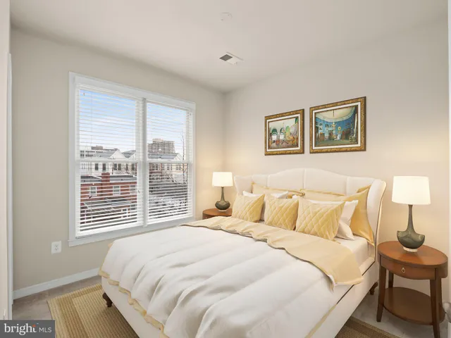 $1,099,000 | 918 Pete Jones Way, Alexandria, VA 22314