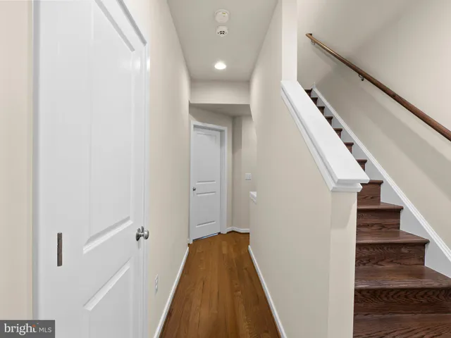 $1,099,000 | 918 Pete Jones Way, Alexandria, VA 22314