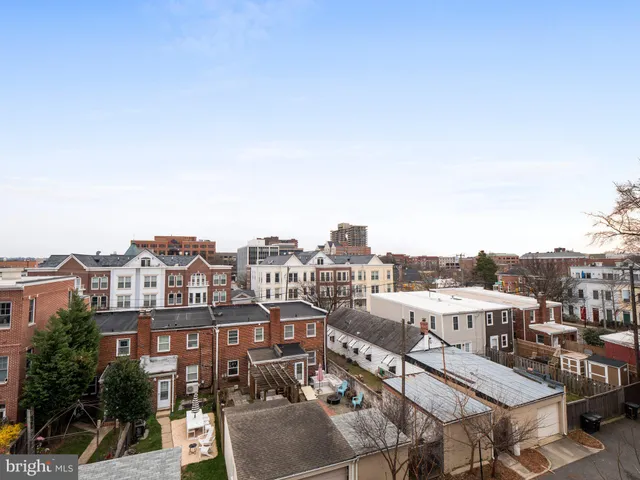 $1,099,000 | 918 Pete Jones Way, Alexandria, VA 22314