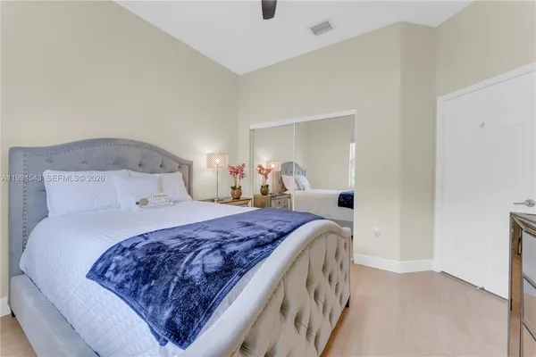 $1,400,000 | 3973 Southwest 140th Avenue, Davie, FL 33330