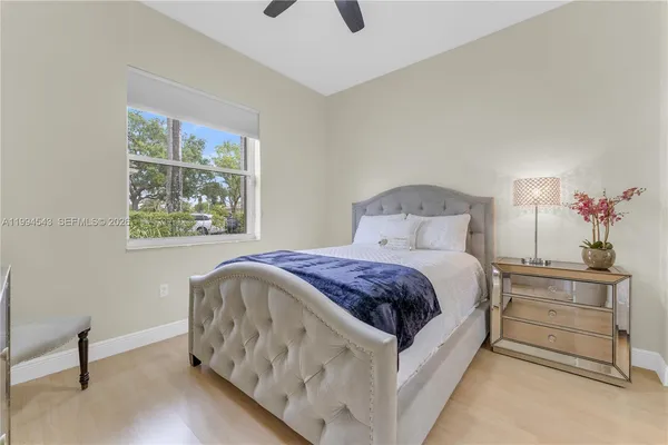$1,400,000 | 3973 Southwest 140th Avenue, Davie, FL 33330