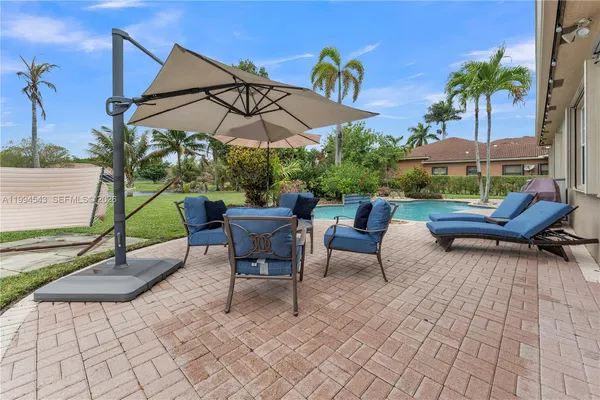 $1,400,000 | 3973 Southwest 140th Avenue, Davie, FL 33330