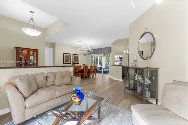 $1,400,000 | 3973 Southwest 140th Avenue, Davie, FL 33330