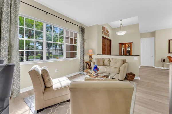 $1,400,000 | 3973 Southwest 140th Avenue, Davie, FL 33330