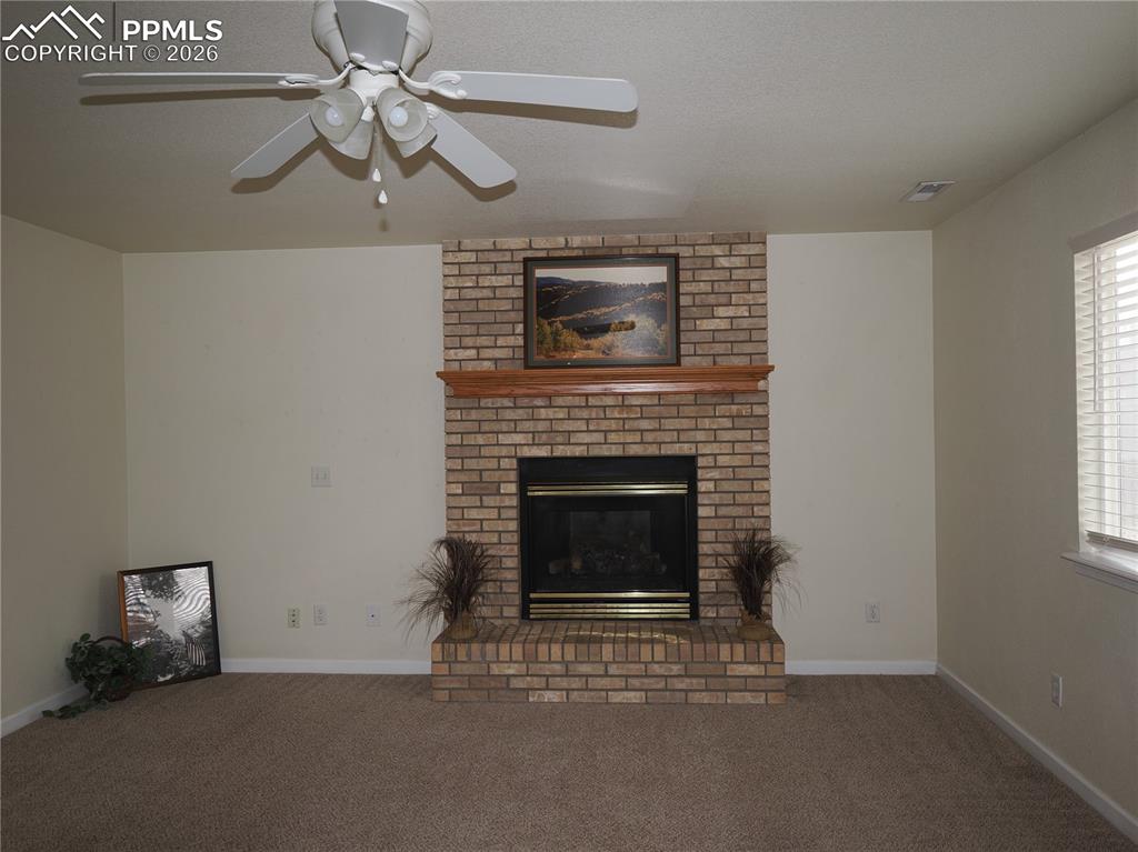 7338 Theresa Road Colorado Springs, CO 80925 - Photo 11 of 34
