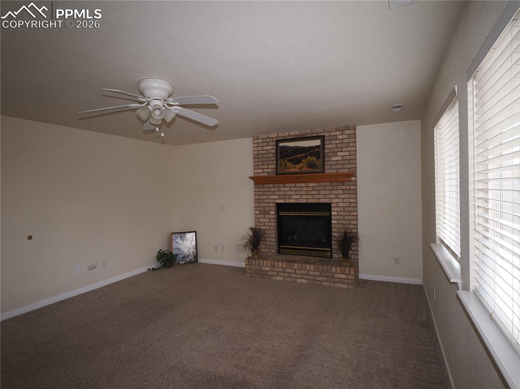 7338 Theresa Road Colorado Springs, CO 80925 - Photo 12 of 34