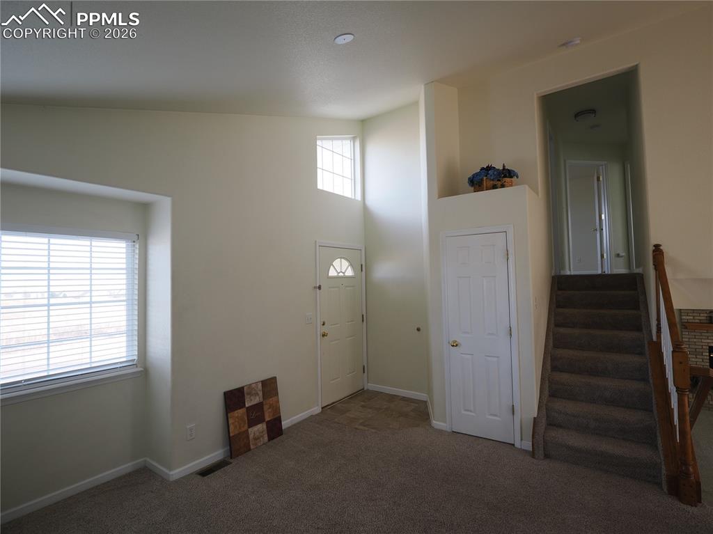 7338 Theresa Road Colorado Springs, CO 80925 - Photo 5 of 34