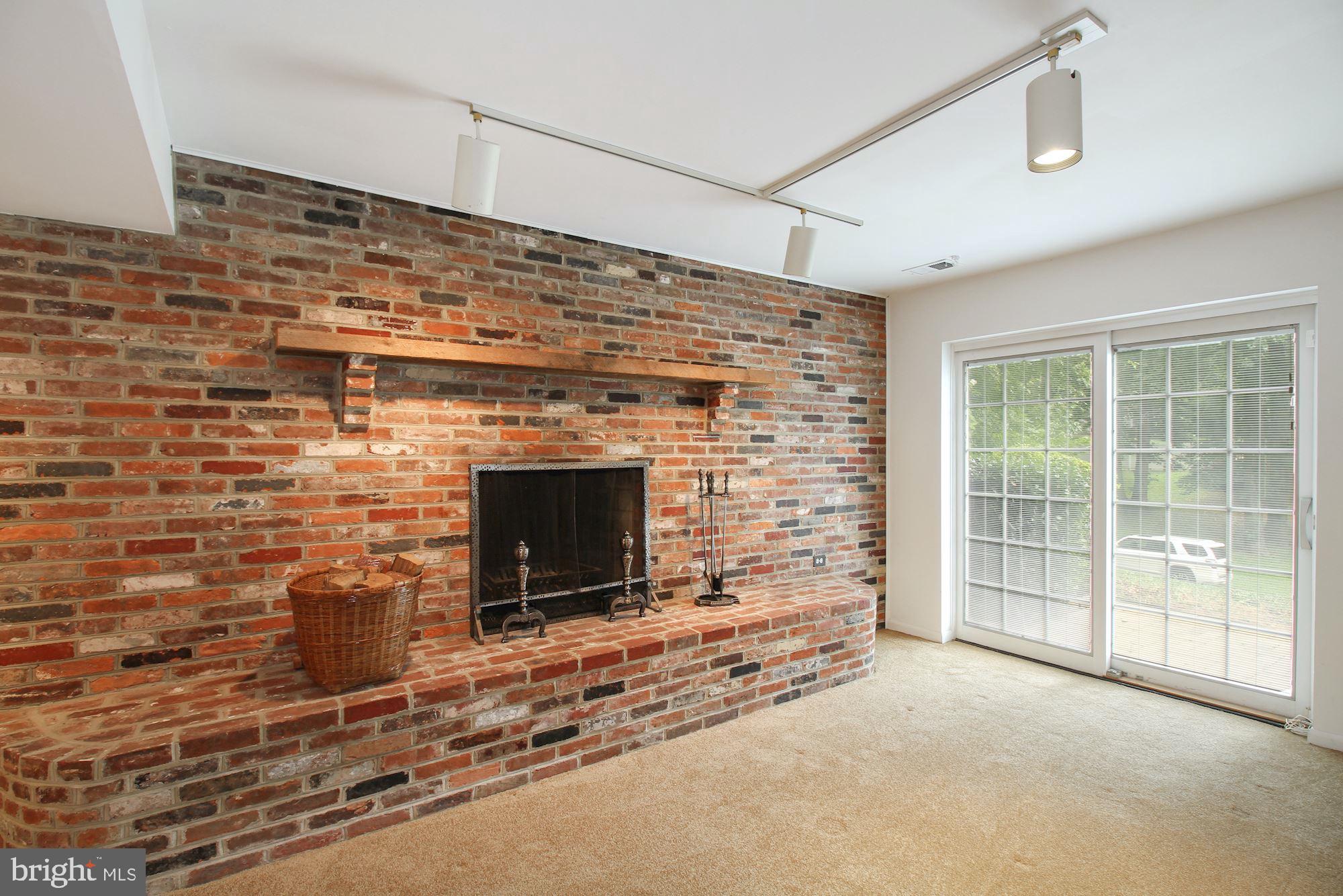 1582 Comanche Road Arnold, MD 21012 - Photo 28 of 42 Rec Room