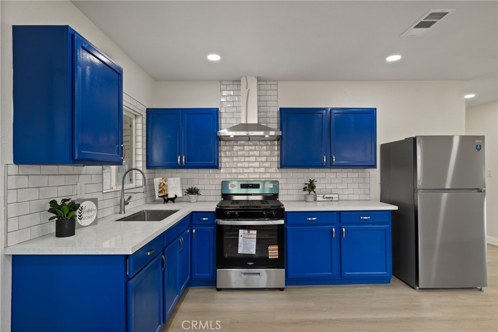 215 8th Street Bakersfield, CA 93304 - Photo 11 of 27