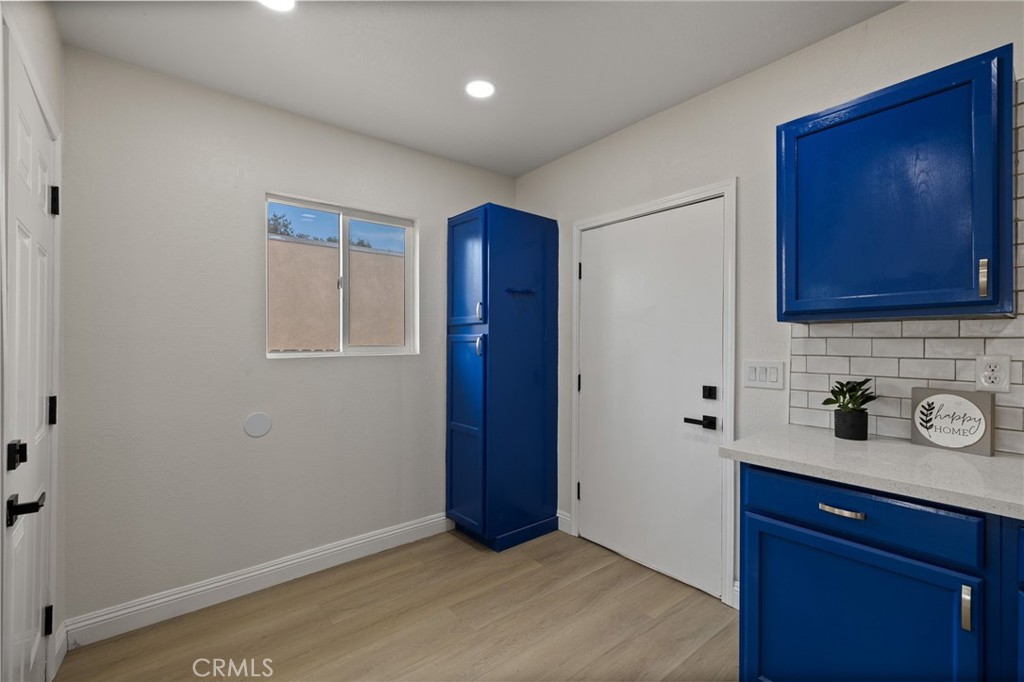 215 8th Street Bakersfield, CA 93304 - Photo 12 of 27