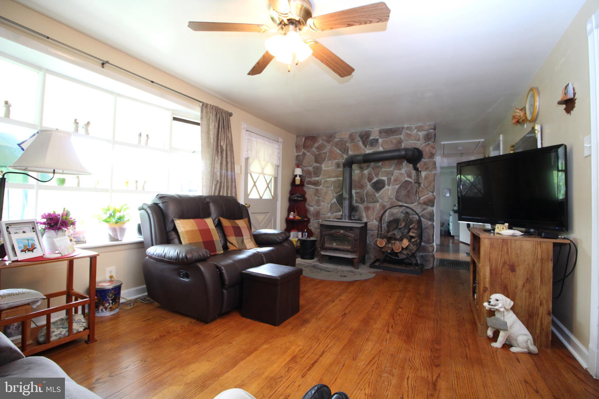 11047 Powell Road Thurmont, MD 21788 - Photo 15 of 33 Gallery Image 15