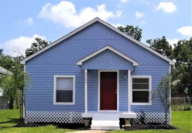 $1,100 | 2309 35th Avenue North, Texas City, TX 77590