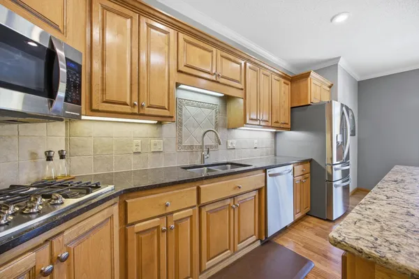 $1,100,000 | 123 50th Avenue East, West Fargo, ND 58078