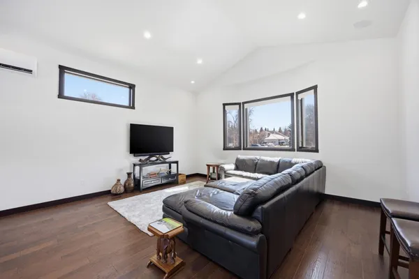 $1,100,000 | 123 50th Avenue East, West Fargo, ND 58078