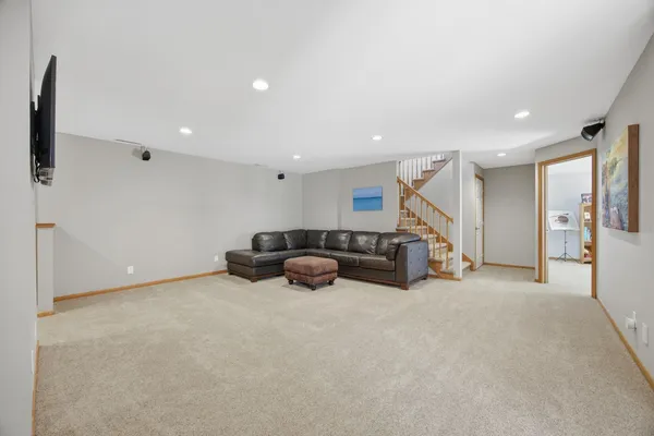 $1,100,000 | 123 50th Avenue East, West Fargo, ND 58078