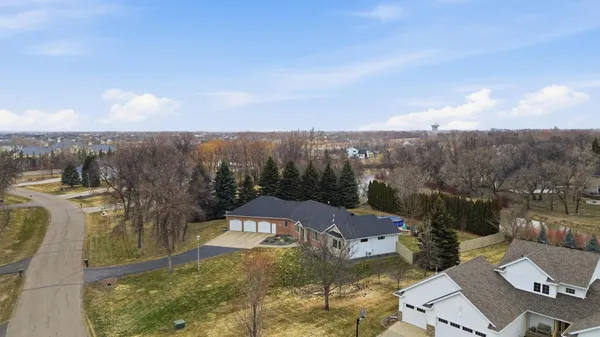 $1,100,000 | 123 50th Avenue East, West Fargo, ND 58078