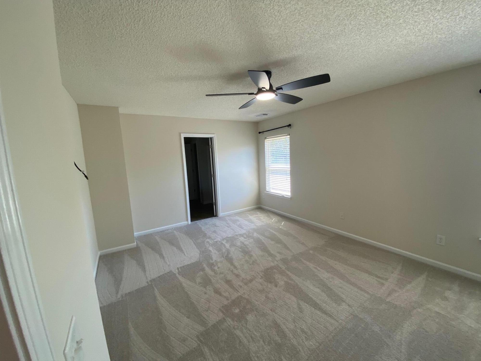 1307 Basketweaver Way Hanahan, SC 29410 - Photo 7 of 16 IMG_3541