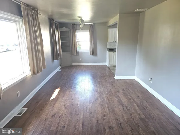 $2,500 | 11 Drexel Avenue, Stratford, NJ 08084