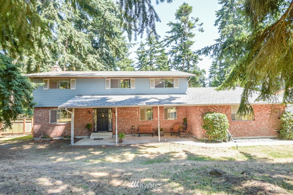 1760 North Boon Road Oak Harbor, WA 98277 - Photo 3 of 25 Gallery Image 3