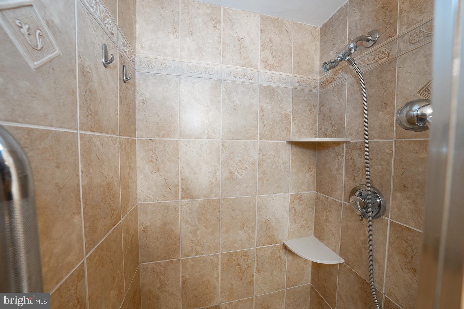 1919 Chestnut Street, Unit 1606 Philadelphia, PA 19103 - Photo 13 of 23