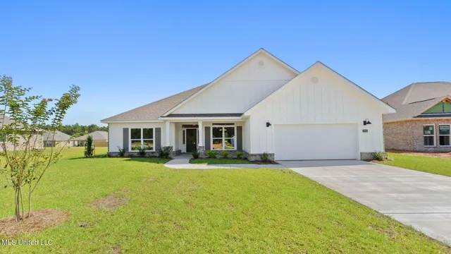 $424,900 | 605 South Coral Lane, Pearl, MS 39208
