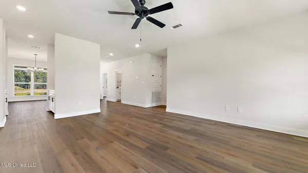 $424,900 | 605 South Coral Lane, Pearl, MS 39208