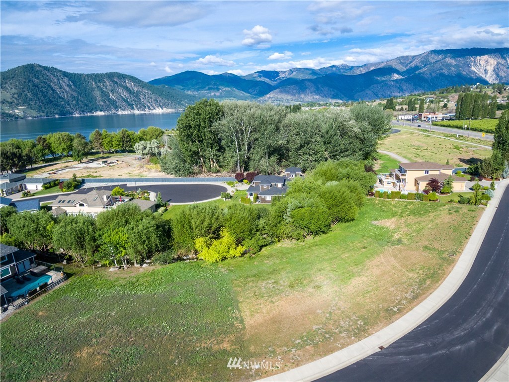 100 Wall Street Manson, WA 98831 - Photo 7 of 20 a view of a city with a lake