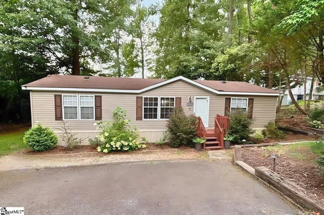 $350,000 | 221 Lyman Lake Road, Lyman, SC 29365