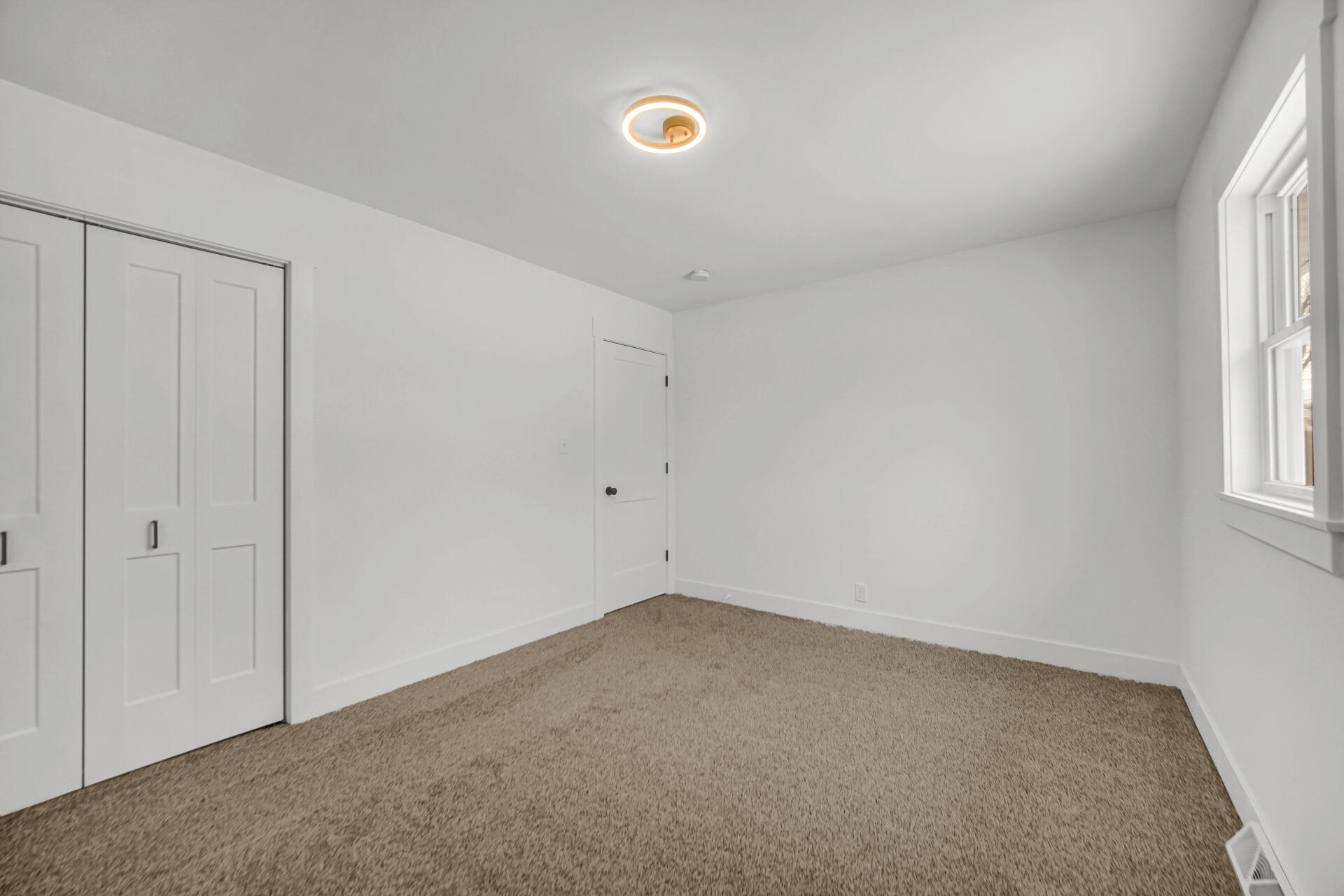 2792 Irving Street Portage, IN 46368 - Photo 14 of 16 a view of room