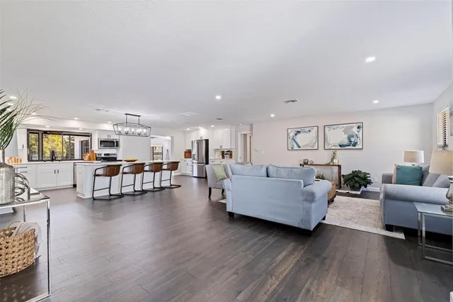 $895,000 | 8950 Baywood Park Drive, Seminole, FL 33777