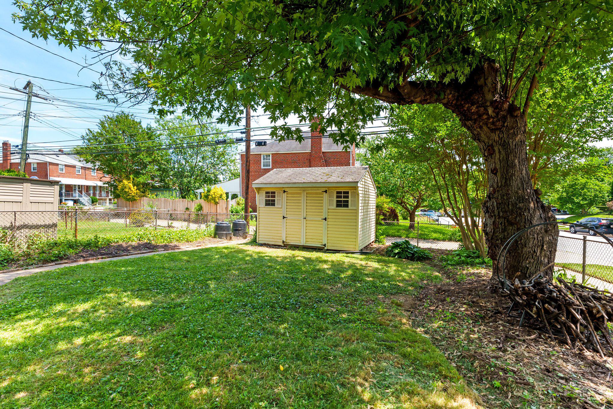 8401 Pleasant Plains Road Baltimore, MD 21286 - Photo 27 of 30 Large shaded backyard with shed.