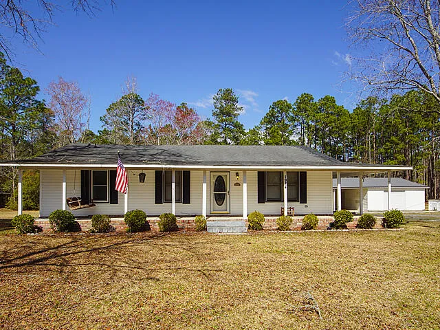 $2,400 | 1984 Varner Street, Summerville, SC 29486