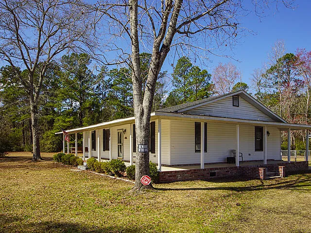 $2,400 | 1984 Varner Street, Summerville, SC 29486