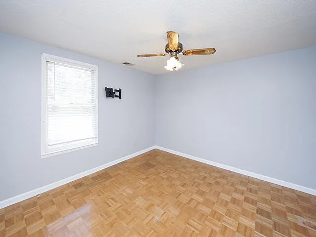 $2,400 | 1984 Varner Street, Summerville, SC 29486