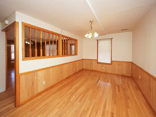 $2,400 | 1984 Varner Street, Summerville, SC 29486