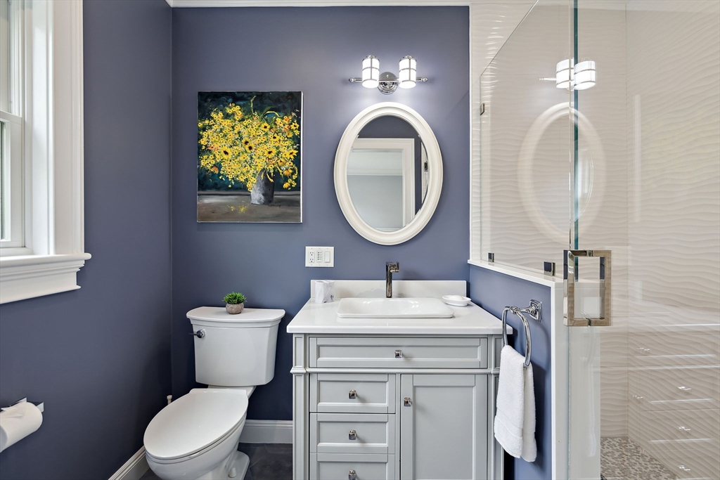 424 Monomoscoy Road Mashpee, MA 02649 - Photo 22 of 34