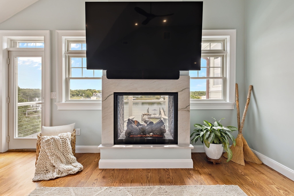 424 Monomoscoy Road Mashpee, MA 02649 - Photo 29 of 34