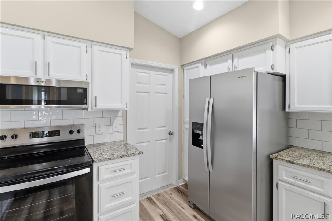 305 Violet Lane Inverness, FL 34452 - Photo 11 of 38