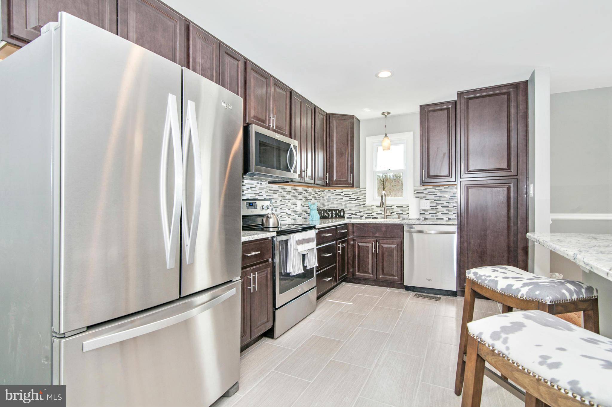 9925 Maidbrook Road Baltimore, MD 21234 - Photo 1 of 20 Kitchen